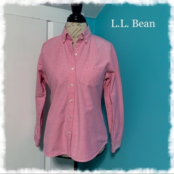 𝅺L.L. Bean Cotton Oxford Shirt - Picture 2 of 8